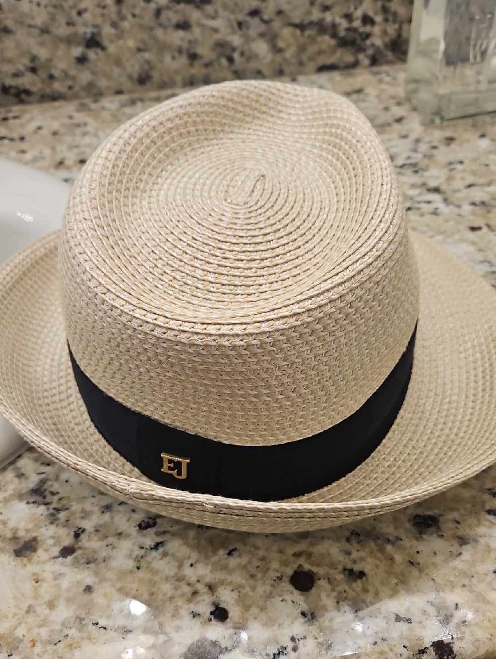 Eric Javits Straw Fedora in Natural with Black Band New - Picture 13 of 15